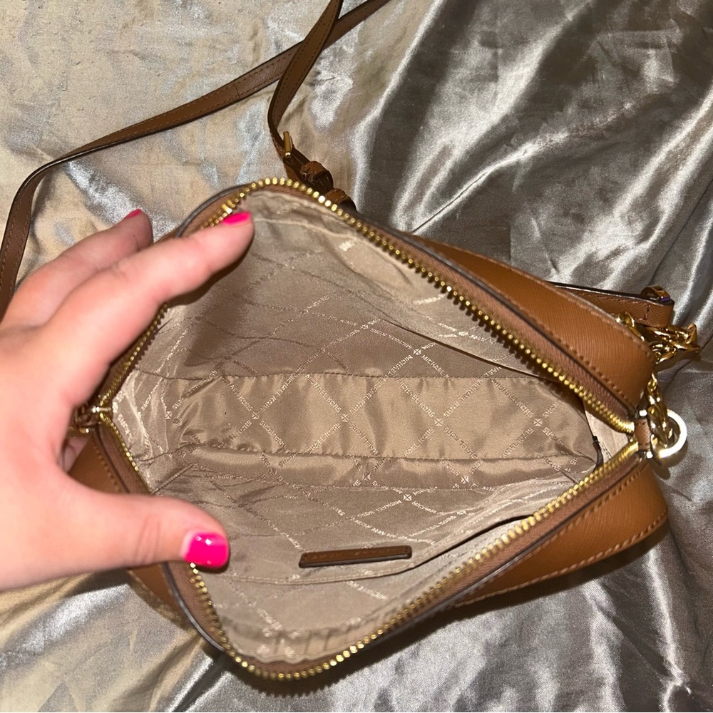 Michael Kors Tan and Cream Crossbody Bag - Picture 4 of 4